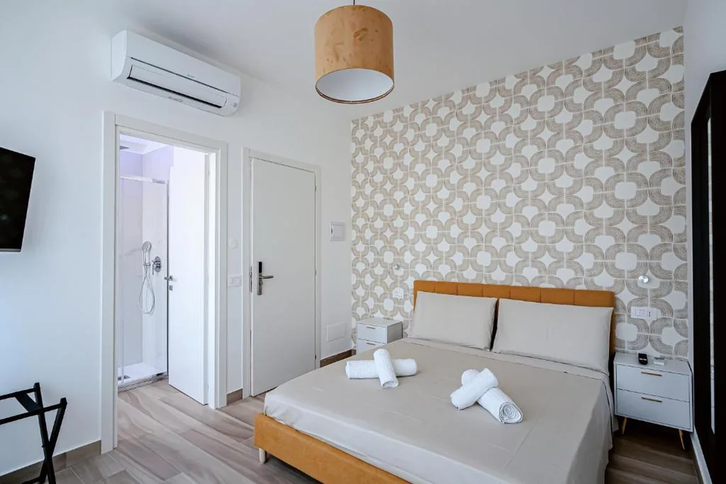 Double Room with Private Bathroom — Colorful Home