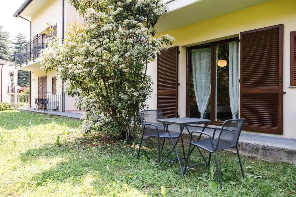 Double Room with Private Bathroom — Hotel Rossovino Como