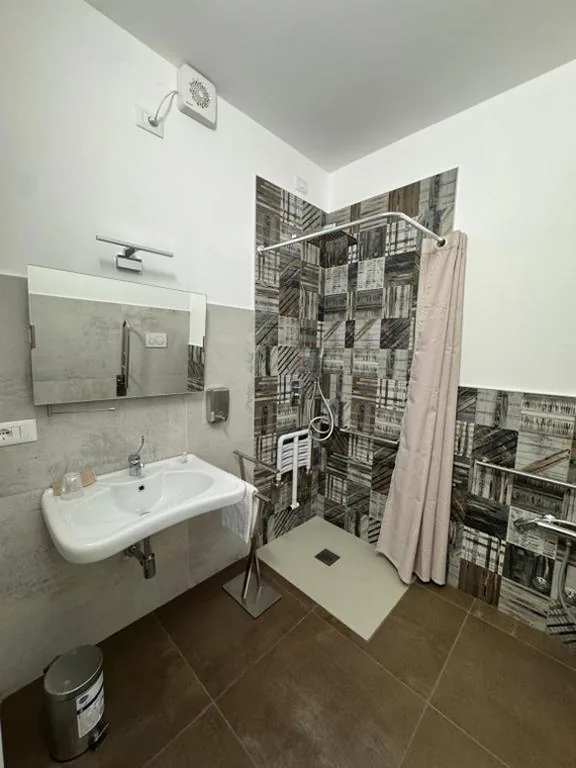 Double Room with Private Bathroom — Moro Luxury Rooms