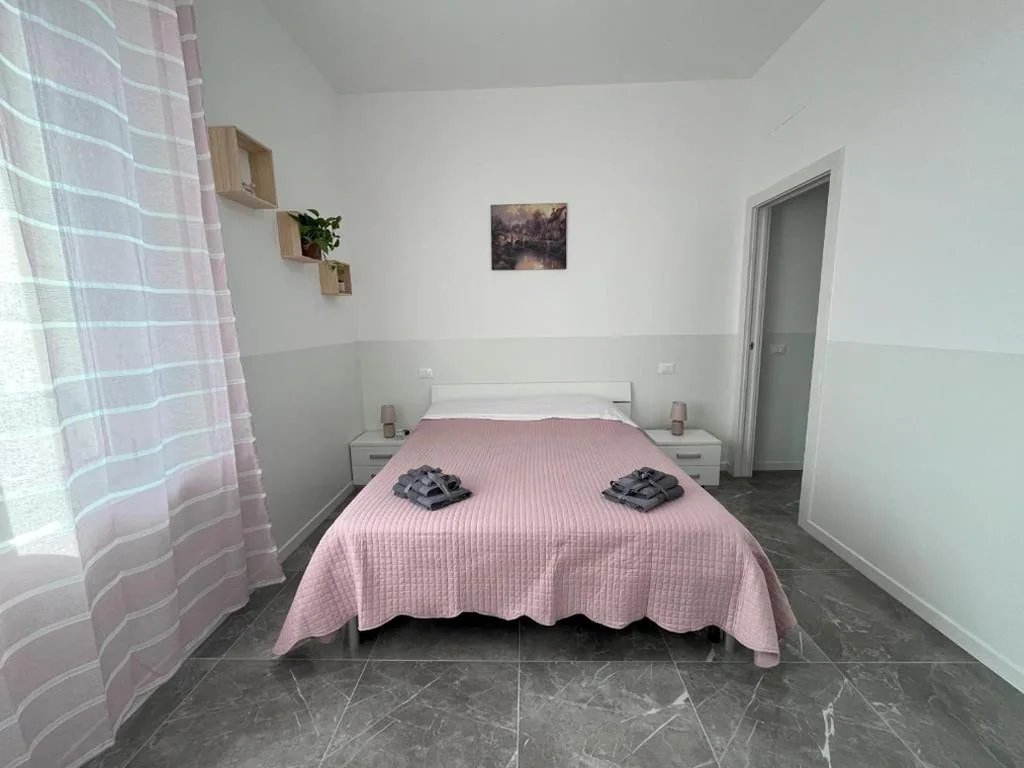 Double Room with Private Bathroom — Welcome Milano Guest House