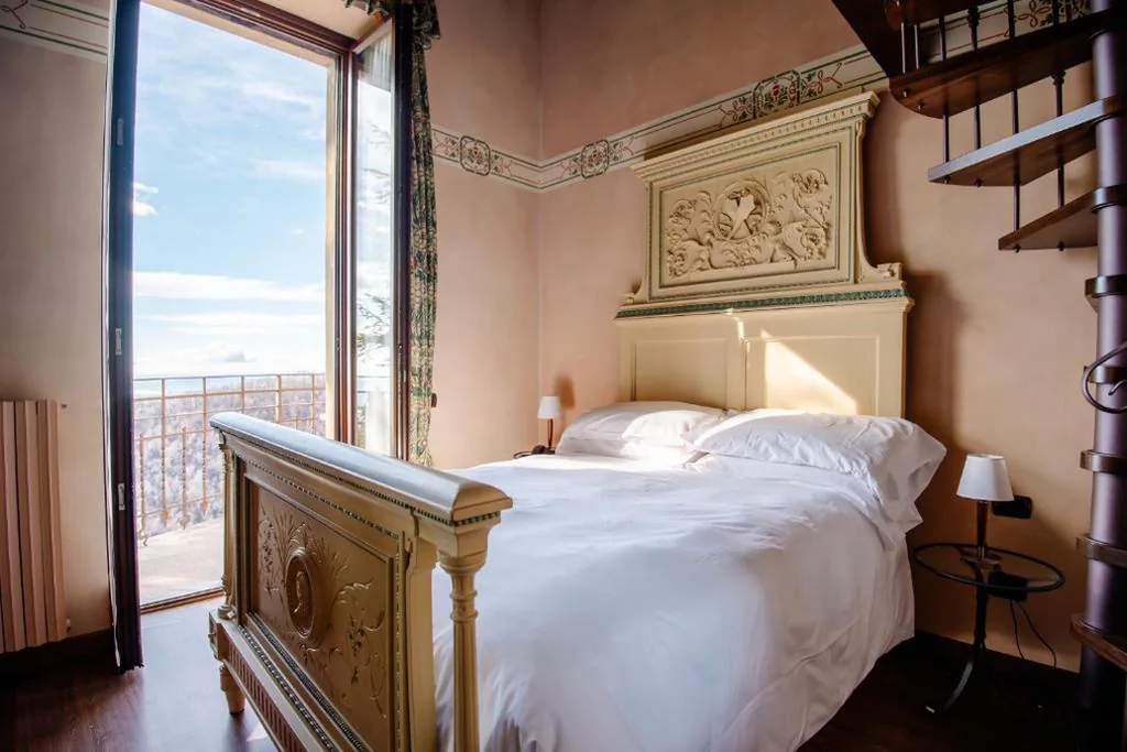Camera Matrimoniale con Balcone — Al Borducan Boutique Hotel
