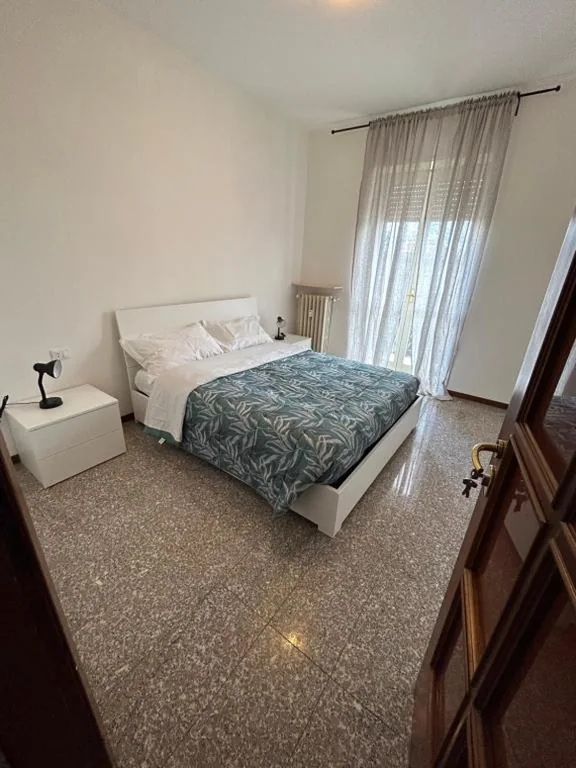 Double Room with Balcony — Bed Station -self check in-