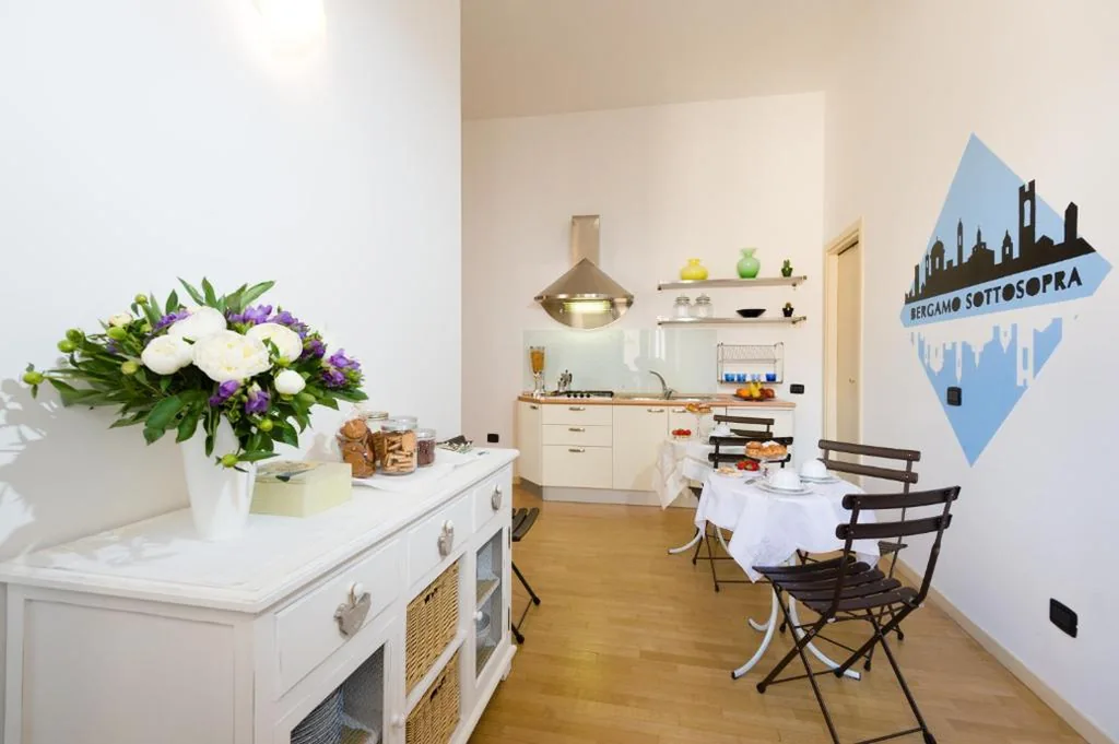 Double Room with Balcony — Bergamo Sottosopra