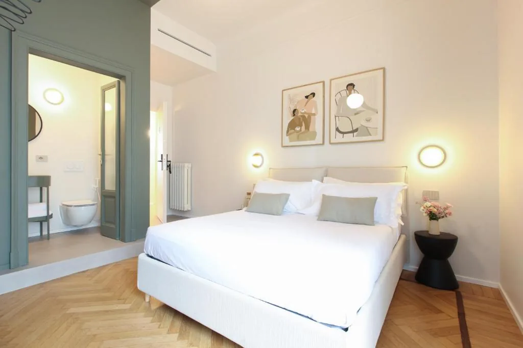Double Room with Balcony — Cà Bèla – Certosa SUITES