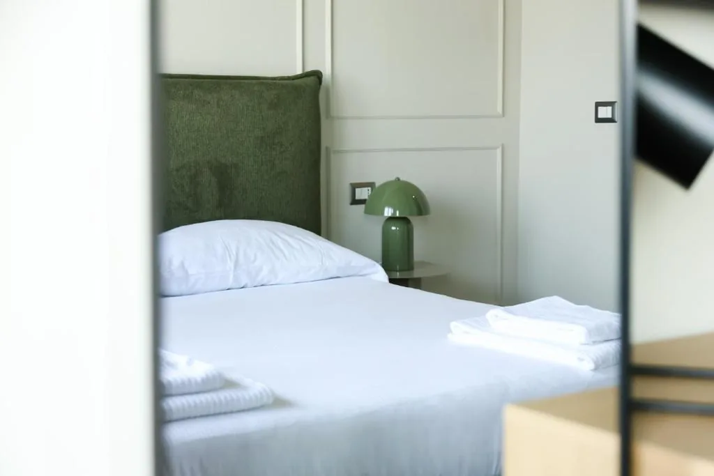 Double Room with Balcony — Corso Italia Rooms