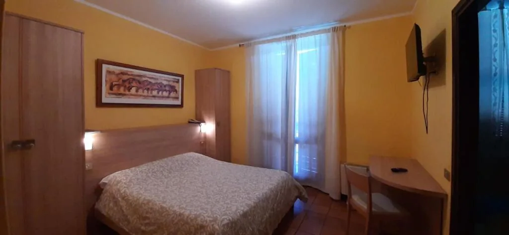 Double Room with Balcony — Hotel Chiara