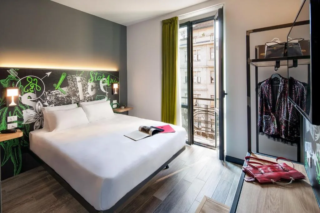 Double Room with Balcony — Spice Hotel Milano