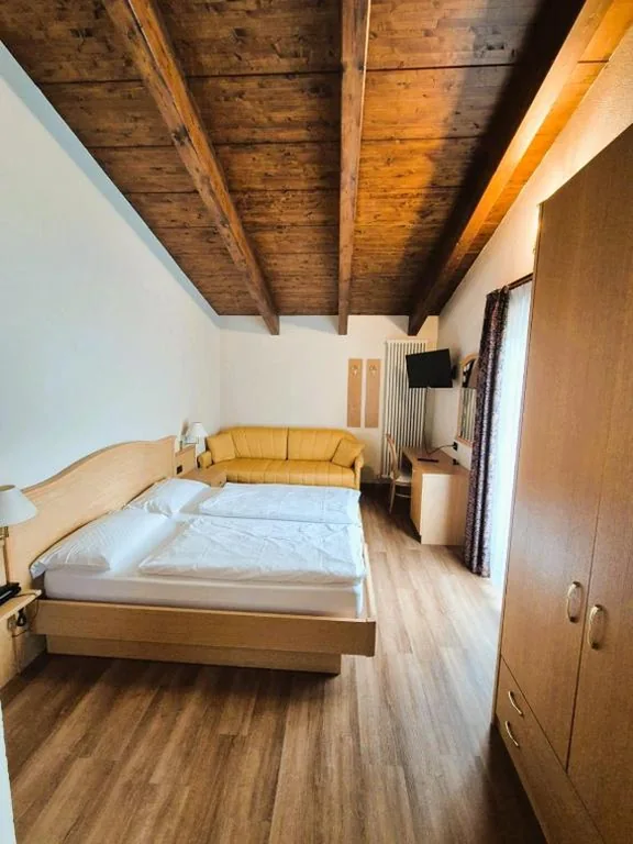 Double Room with Extra Bed — Hotel Angelica