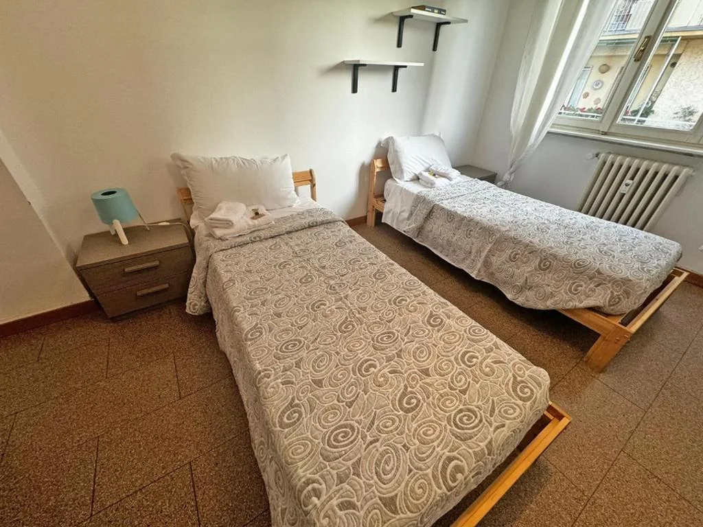 Double Room with Shared Bathroom — Como City Life
