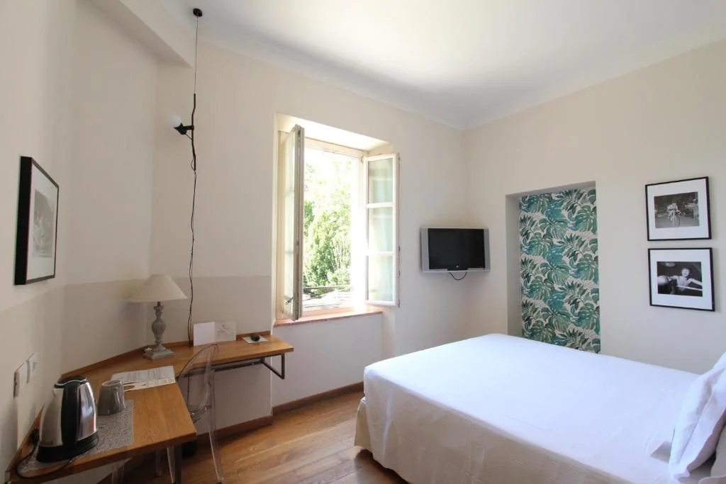 Double Room with Garden View — Art Hotel Varese