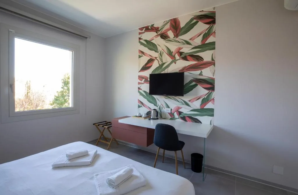 Double Room with Garden View — B&B Fior di Magnolia