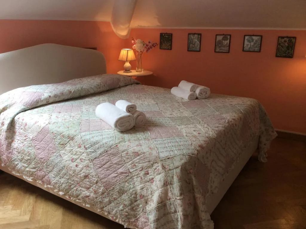 Double Room with Garden View - Attic — Villa Varenna