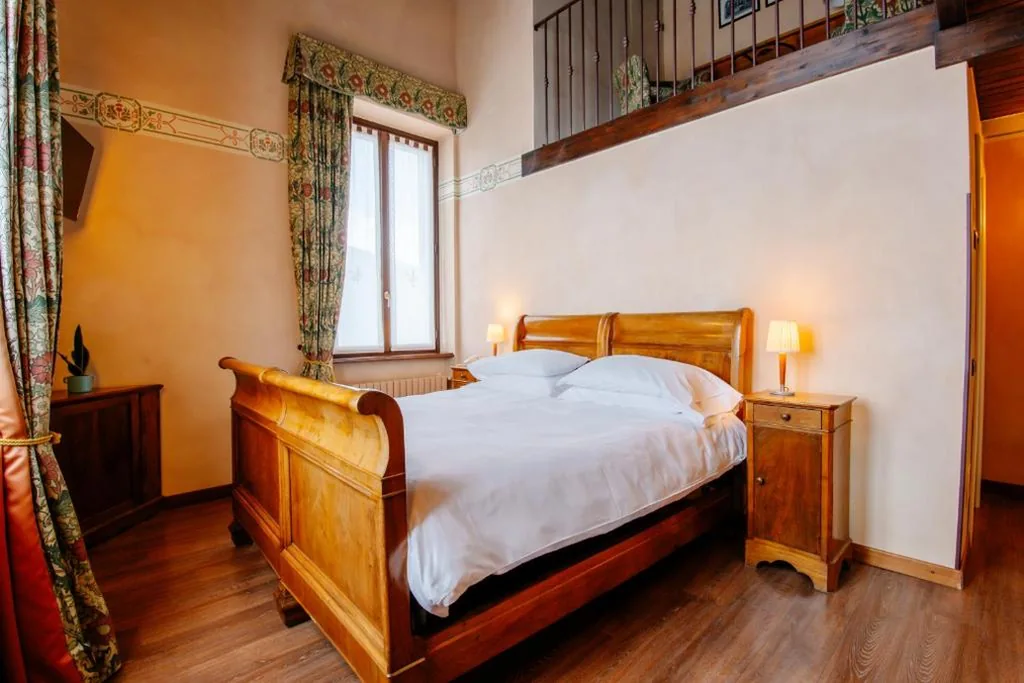 Camera Matrimoniale con Vista Lago — Al Borducan Boutique Hotel