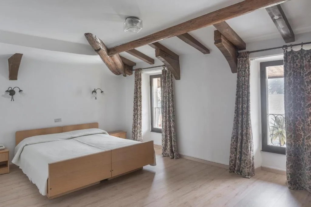 Double Room with Lake View — Albergo Bellavista