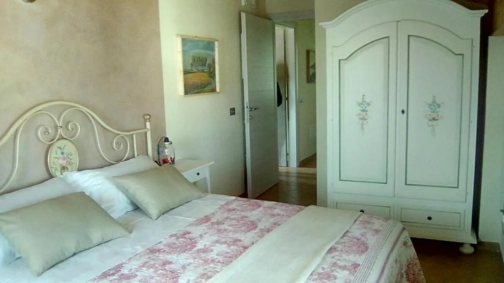 Double Room with Lake View — Art Gallery Rooms