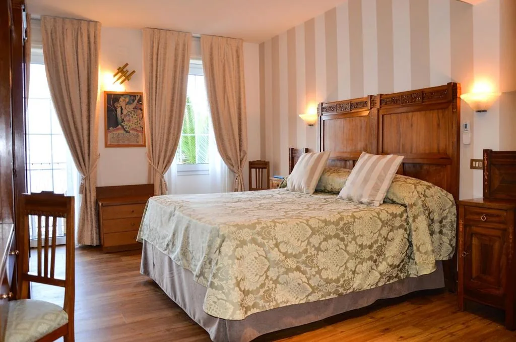 Double Room with Lake View — Hotel Du Lac