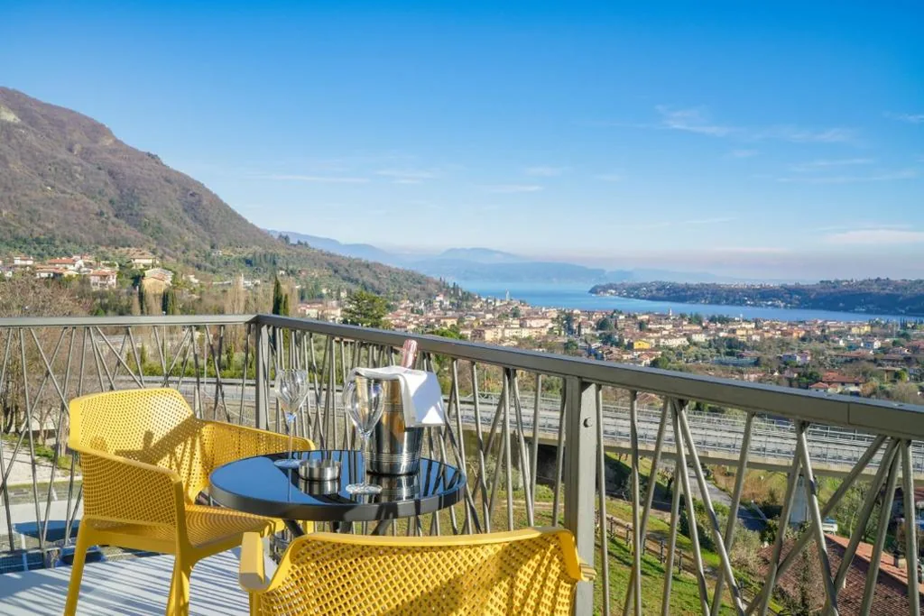 Double Room with Lake View — Hotel Vita