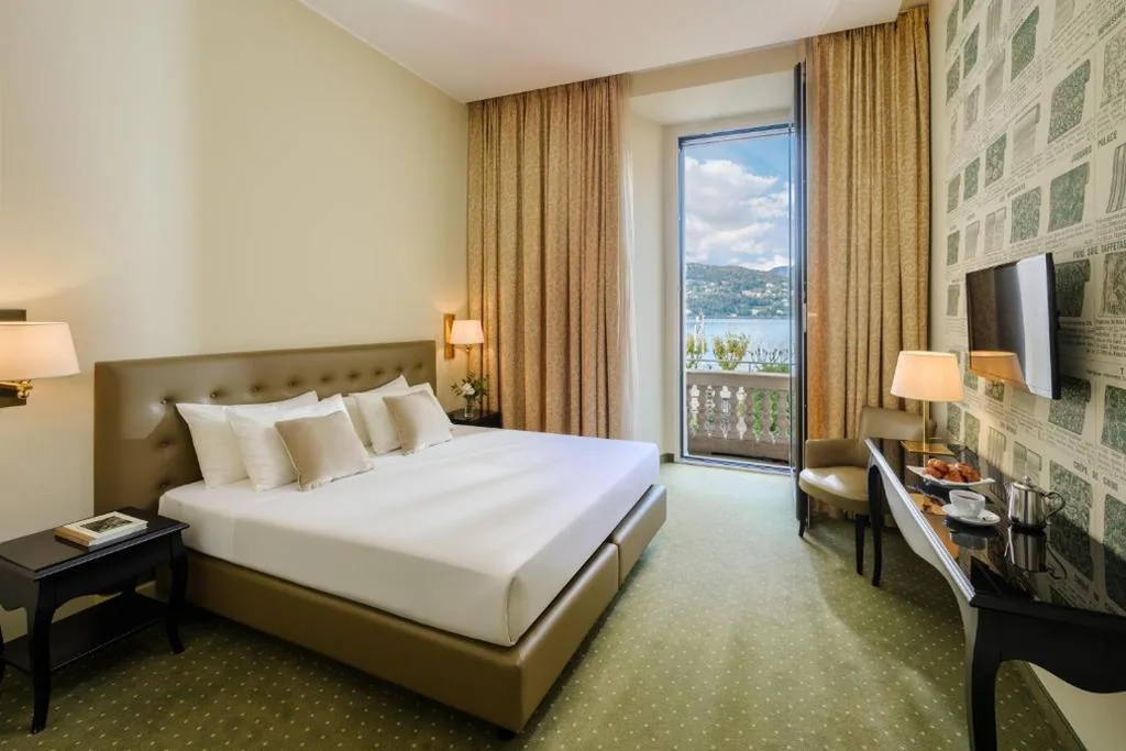 Camera Matrimoniale con Vista Lago — Palace Hotel Lake Como