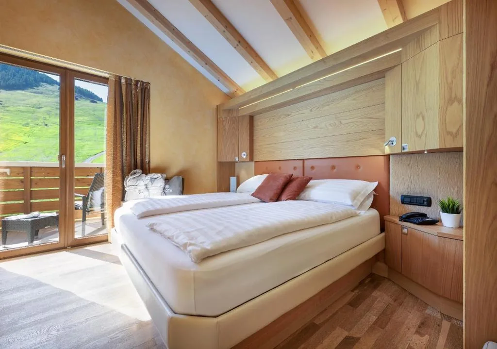 Double Room with Mountain View — MOTA hotel