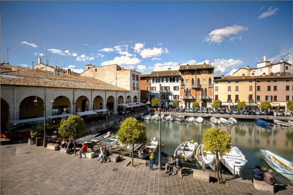 Double Room with Harbour View — Hotel Piroscafo