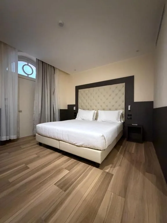 Courtyard Double Room — JR Hotels Bocconi Milano
