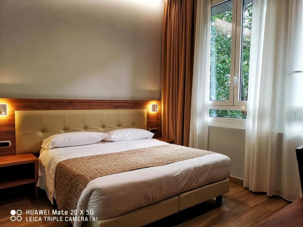 Camera Matrimoniale — CSI Group – Hotel Central Station