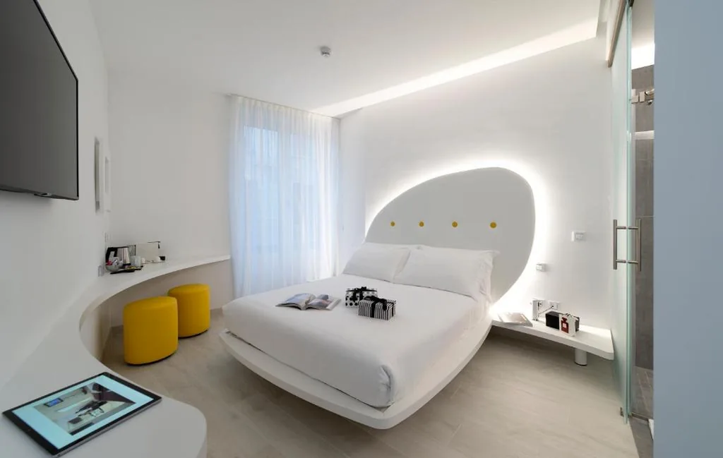 Camera Matrimoniale Deluxe — AHD Rooms
