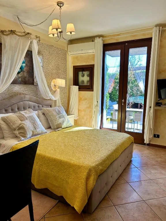 Double Deluxe Room — B&B Garda 4U