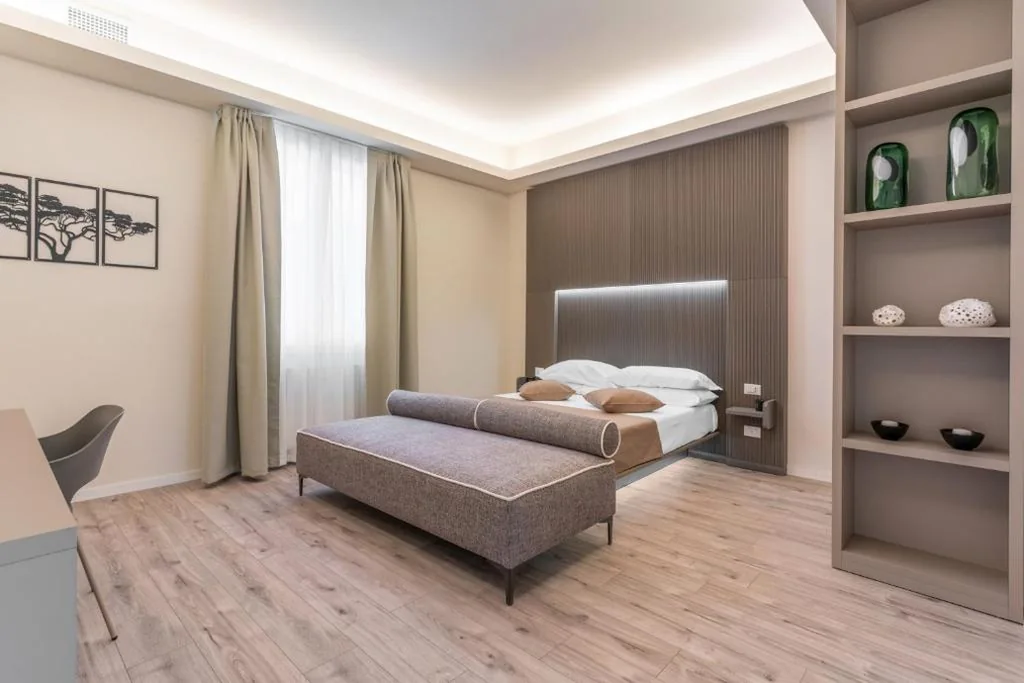 Deluxe Double Room with 1 Extra Bed — Meneghina Suites Foresteria Lombarda