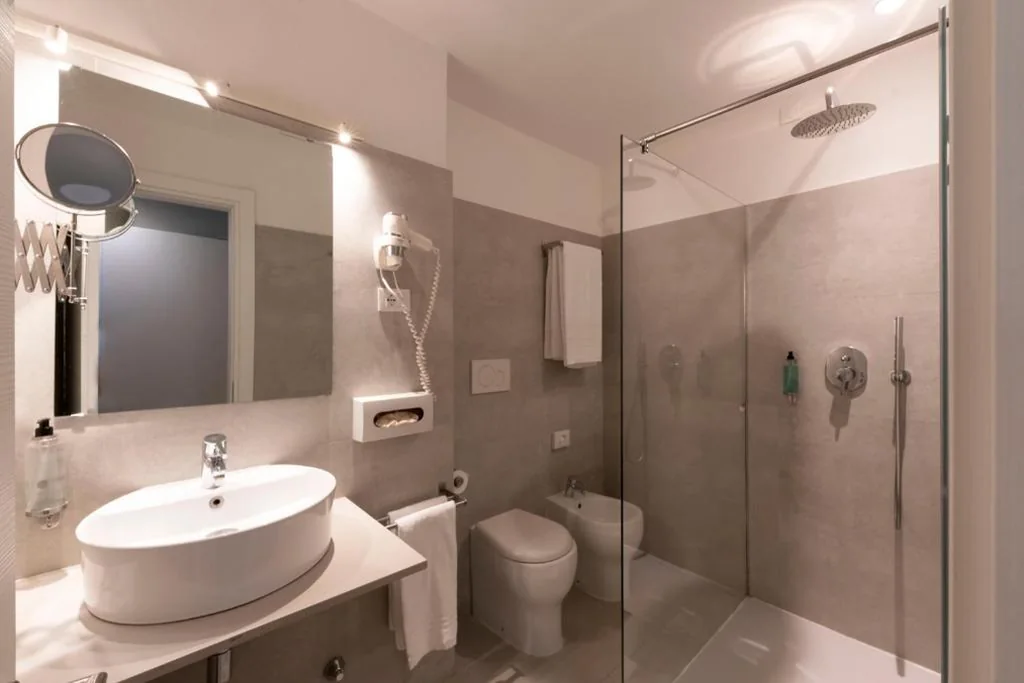 Deluxe Double Room with Balcony — Kleos Hotel Milano Città Studi by Kleos Group Collection
