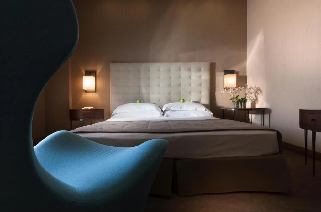 Deluxe Double Room with City View — Park Hotel