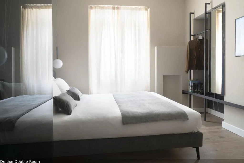 Deluxe Double Room — Della Spiga Suites by Brera Apartments