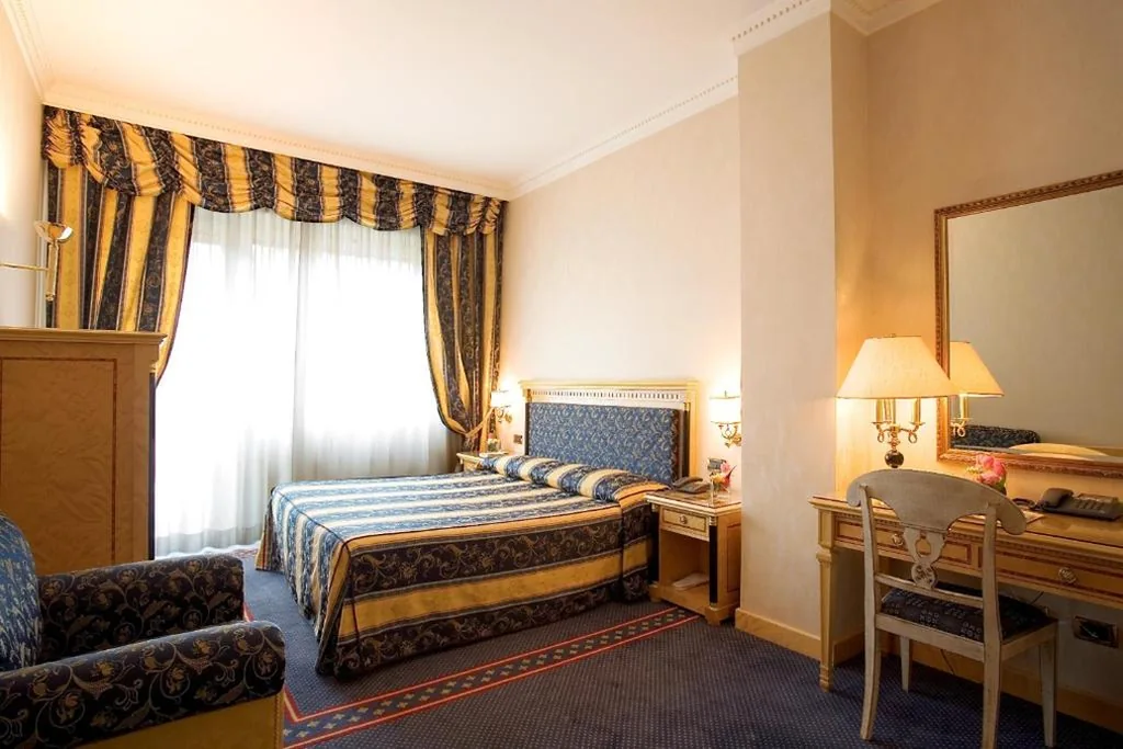 Deluxe Double Room — Hotel Excelsior San Marco