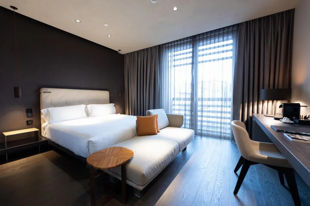 Deluxe Double Room — Hotel VIU Milan, a Member of Design Hotels