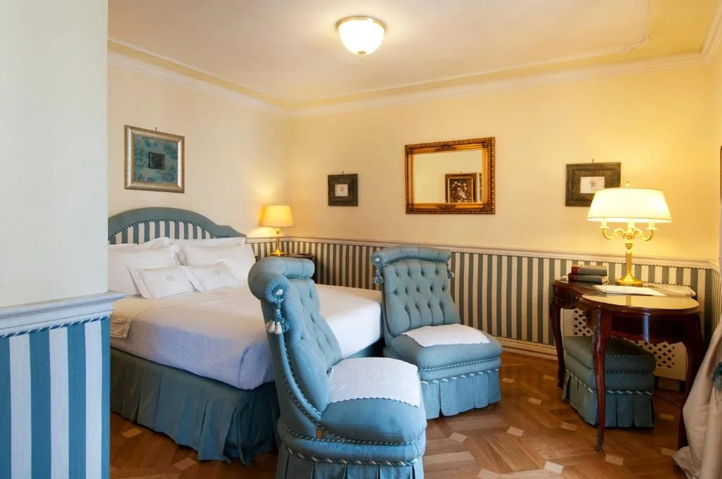 Deluxe Double Room — Petit Palais Hotel De Charme