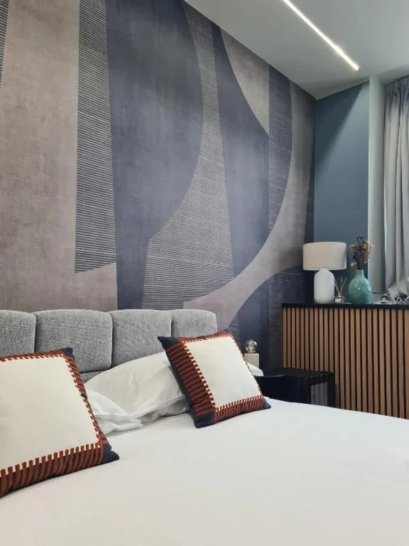 Deluxe Double Room — Serendipity Rooms – Navigli