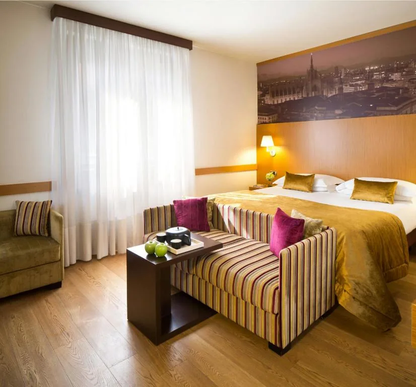 Deluxe Double Room — Starhotels Tourist