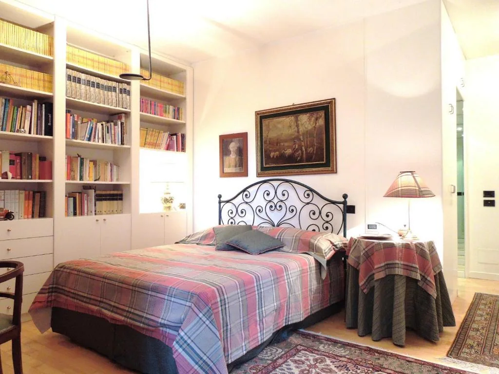 Deluxe Double Room — Villa Olivia