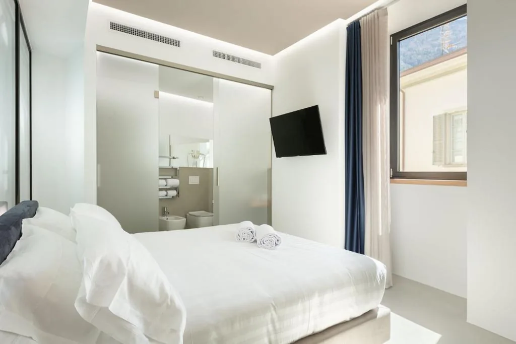 Double Room — DOMUS CAVOUR Rooms&Suites