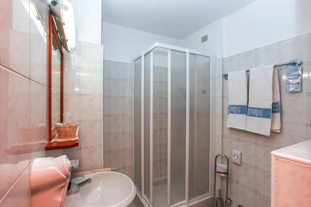 Double Room/Twin Room — Albergo Adele