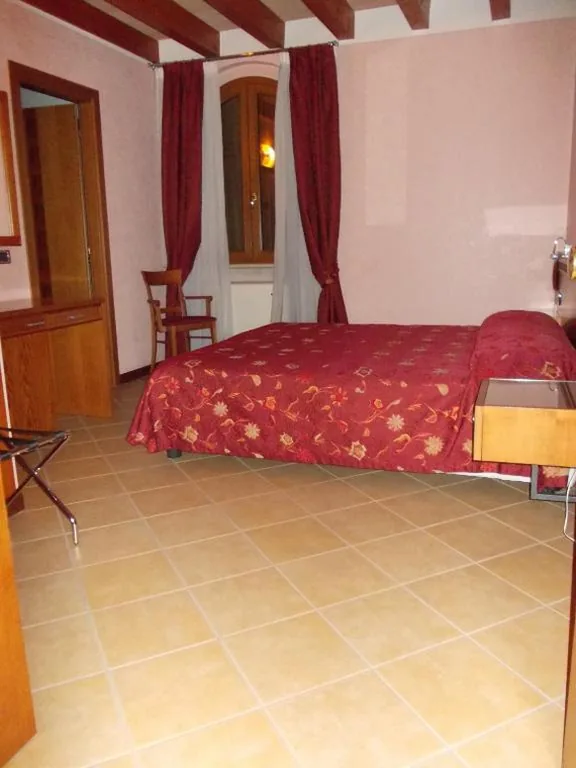 Double/Twin Room — Albergo Le Piante