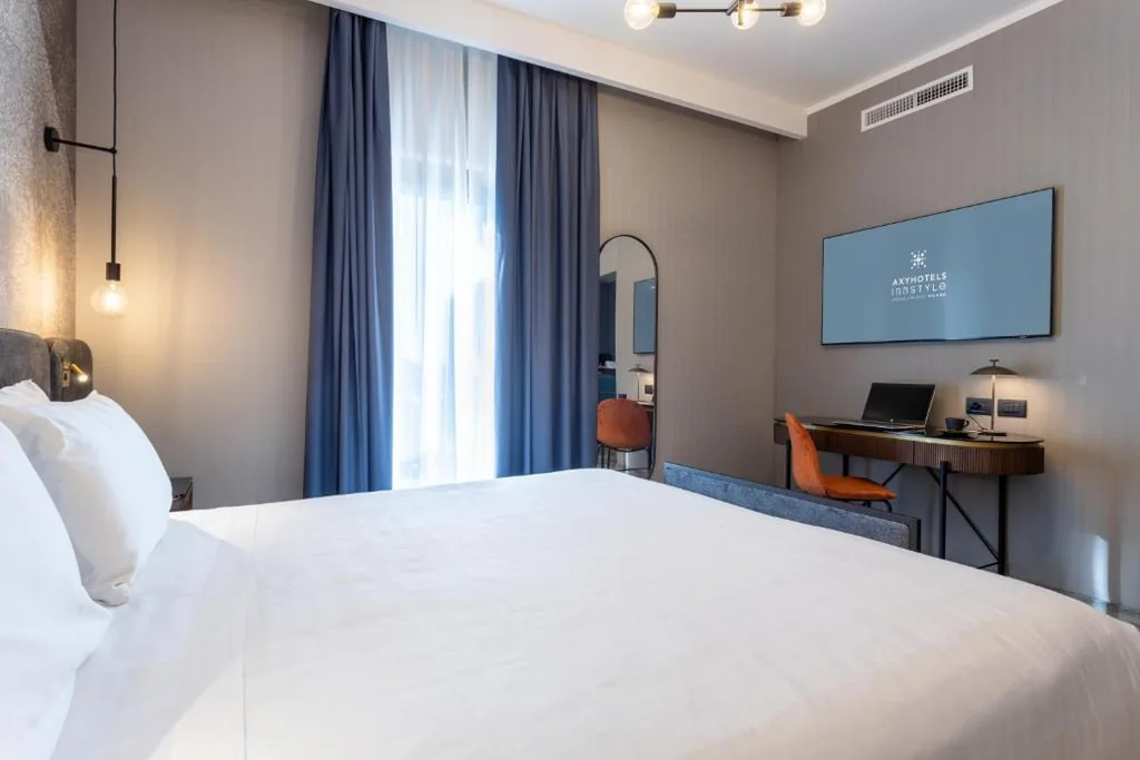 Camera Matrimoniale/Doppia con Letti Singoli — AXYHOTELS InnStyle Milano