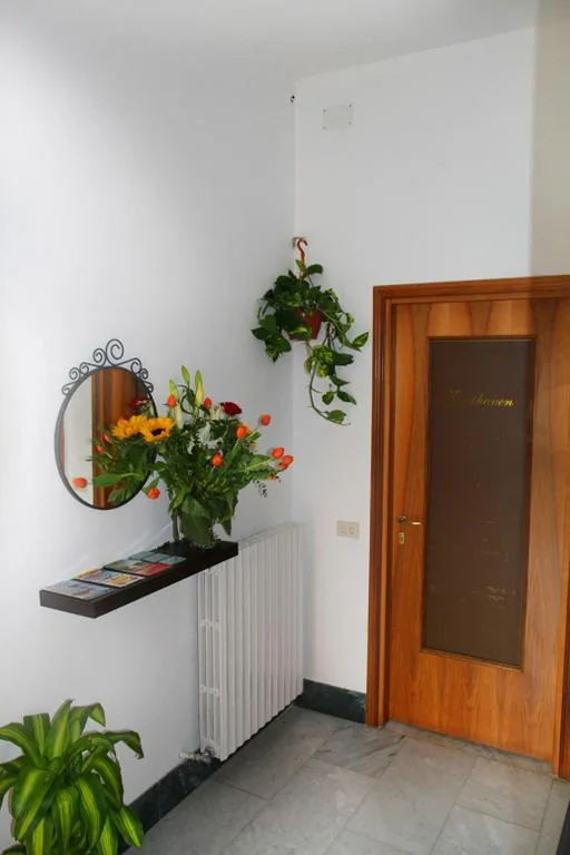 Double/Twin Room — B&B Music