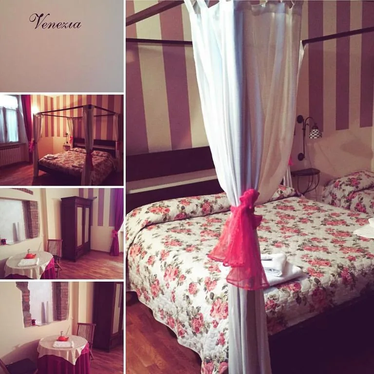 Double/Twin Room with Shared Bathroom — City’s House Guest House
