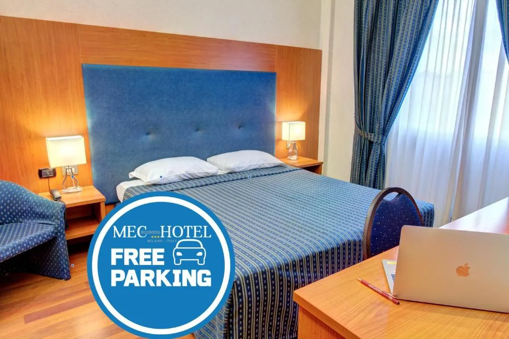 Camera Matrimoniale/Doppia con Letti Singoli con Parcheggio Incluso — Hotel Mec