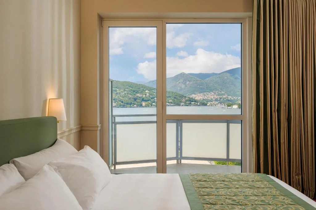 Camera Matrimoniale/Doppia con Letti Singoli con Vista Lago. — Hotel Barchetta Excelsior