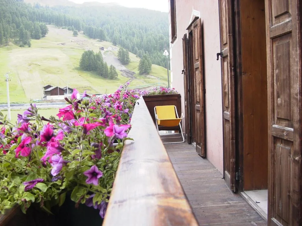 Double/Twin Room — Hotel Adele
