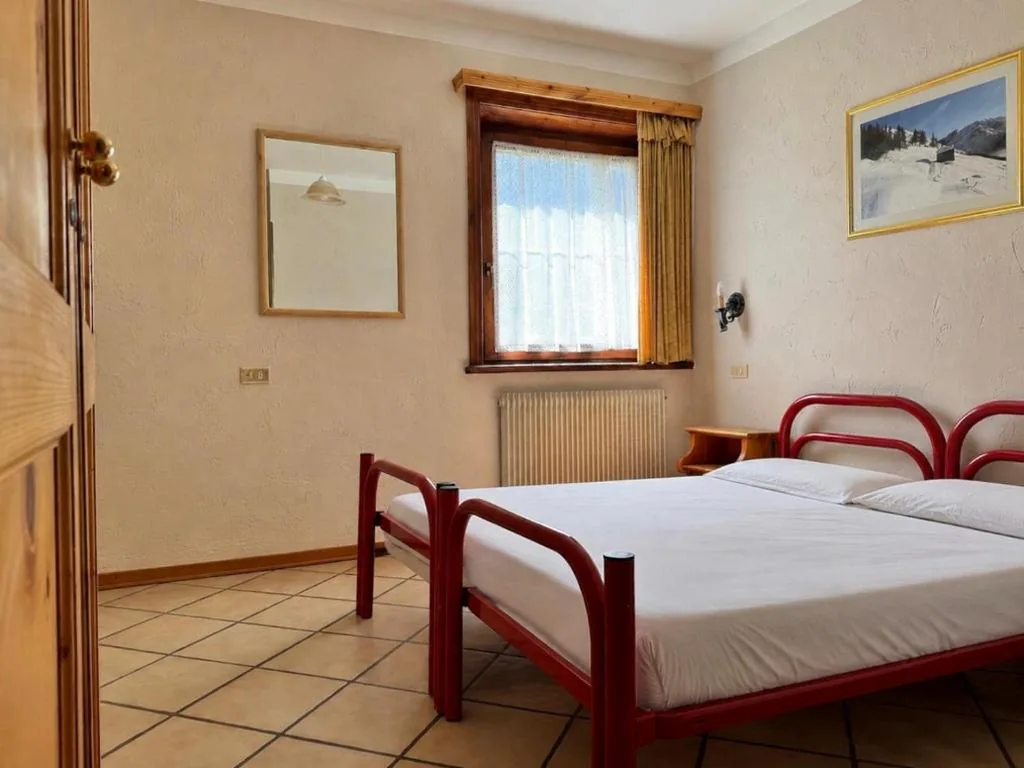 Camera Matrimoniale/Doppia con Letti Singoli — Hotel Aquila