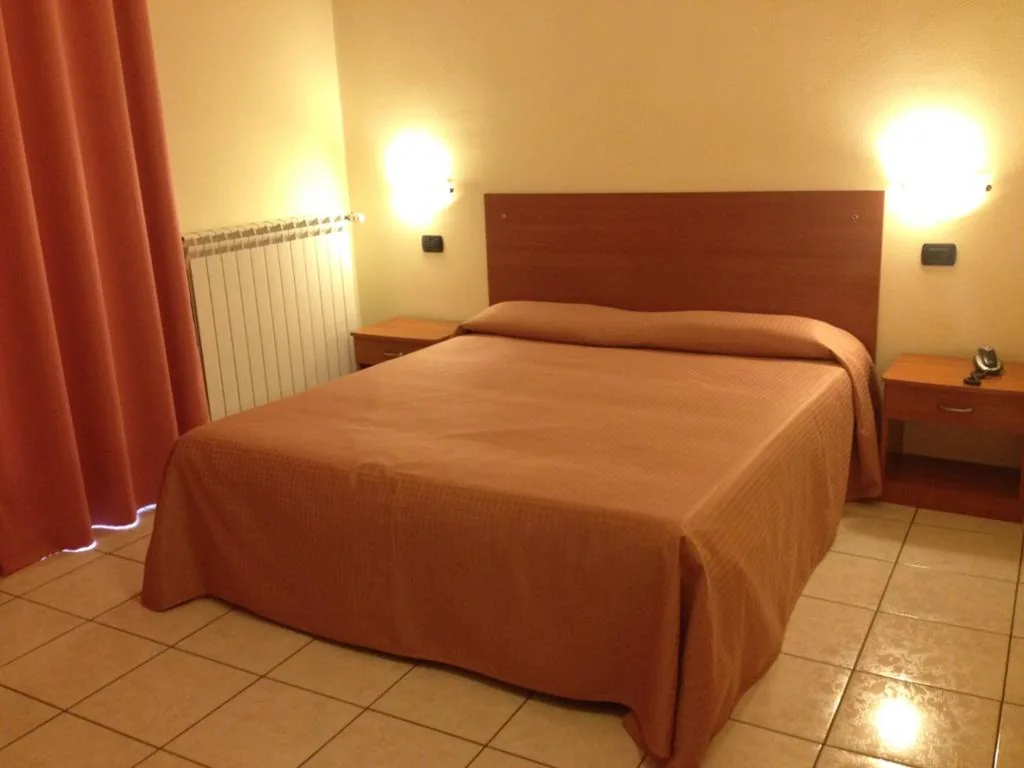 Double Room with Twin Beds — Hotel Belforte