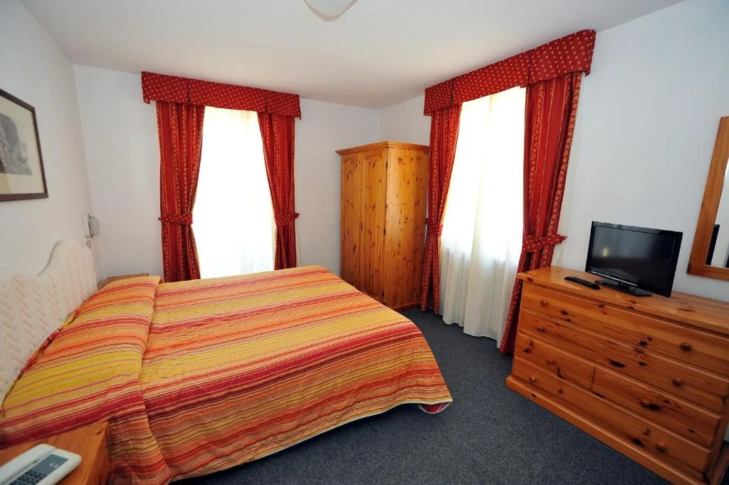 Double Room/Twin Room — Hotel Capitani